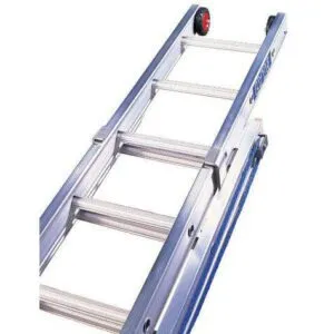 TRIPLE LADDER - 15 TREAD ROPE LADDER